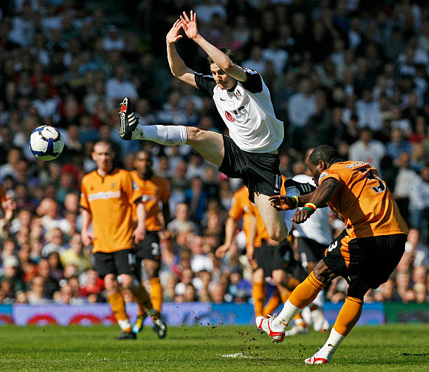 根据合同条 根据合同条