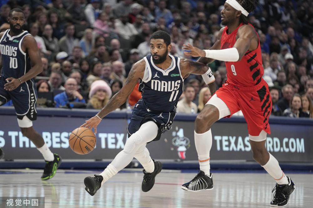 他凭借一记 他凭借一记